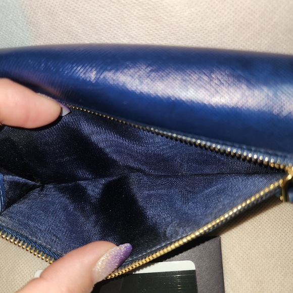 FLASH YARD SALE Prada Saffiano Navy Blue Limited Edition Crossbody - Picture 13 of 17